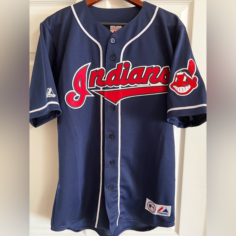 Cleveland Indians Sandy Alomar 1996 alternate Majestic Throwback Jersey.